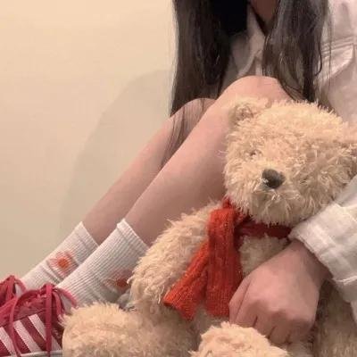 遇刺为生的女人